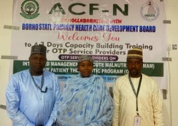 Group Picture by the Executive Director of ACF-N, the Facilitator and the Participants on the Final Day of the Training.